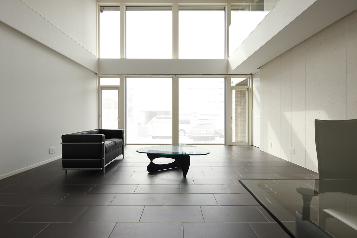 ZBNのメタフィジカ：内装・インテリア