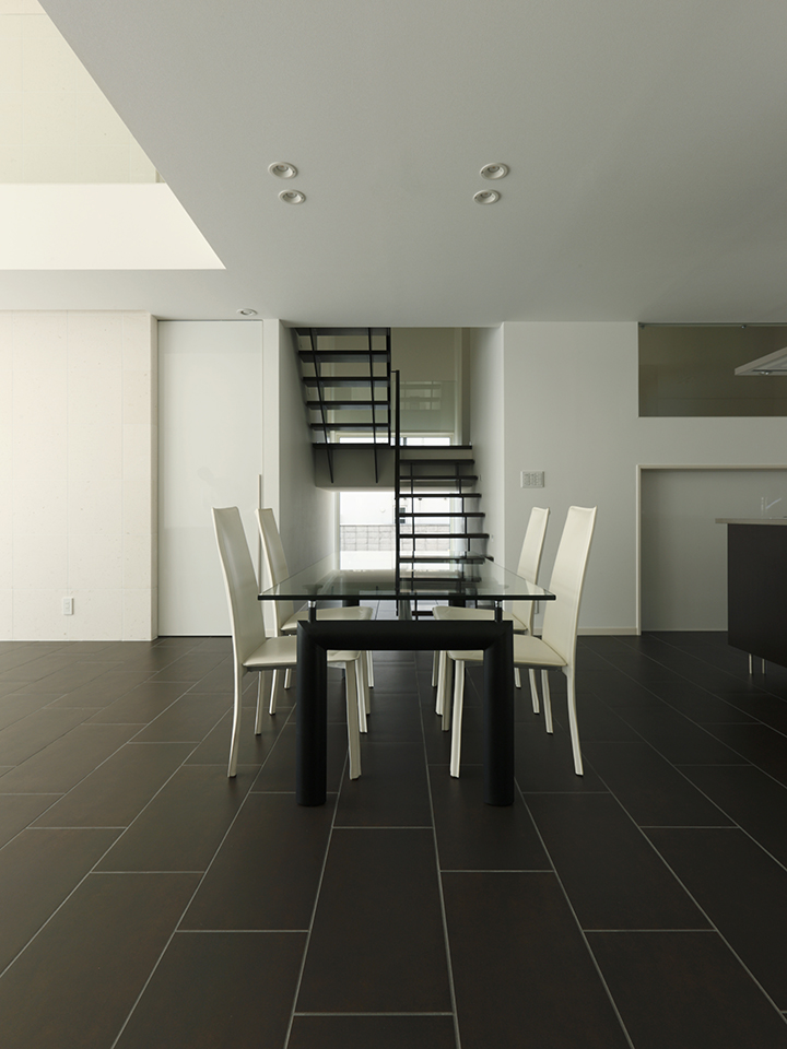 ZBNのメタフィジカ：内装・インテリア