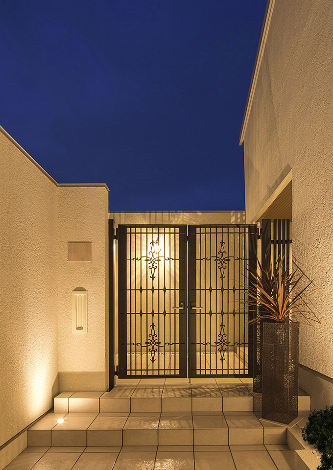 THE SCENE 5.2P8.9/1.3：外観