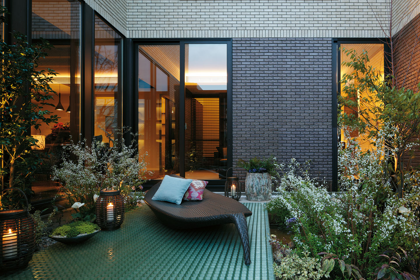 GENIUS UD：内装・インテリア