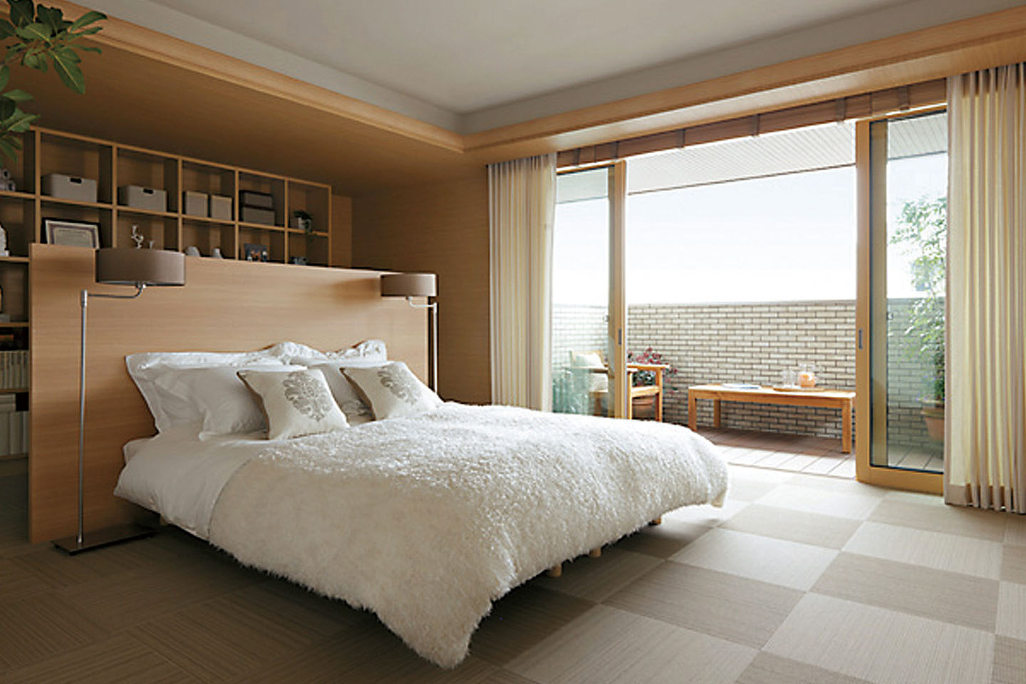 GENIUS UD：内装・インテリア