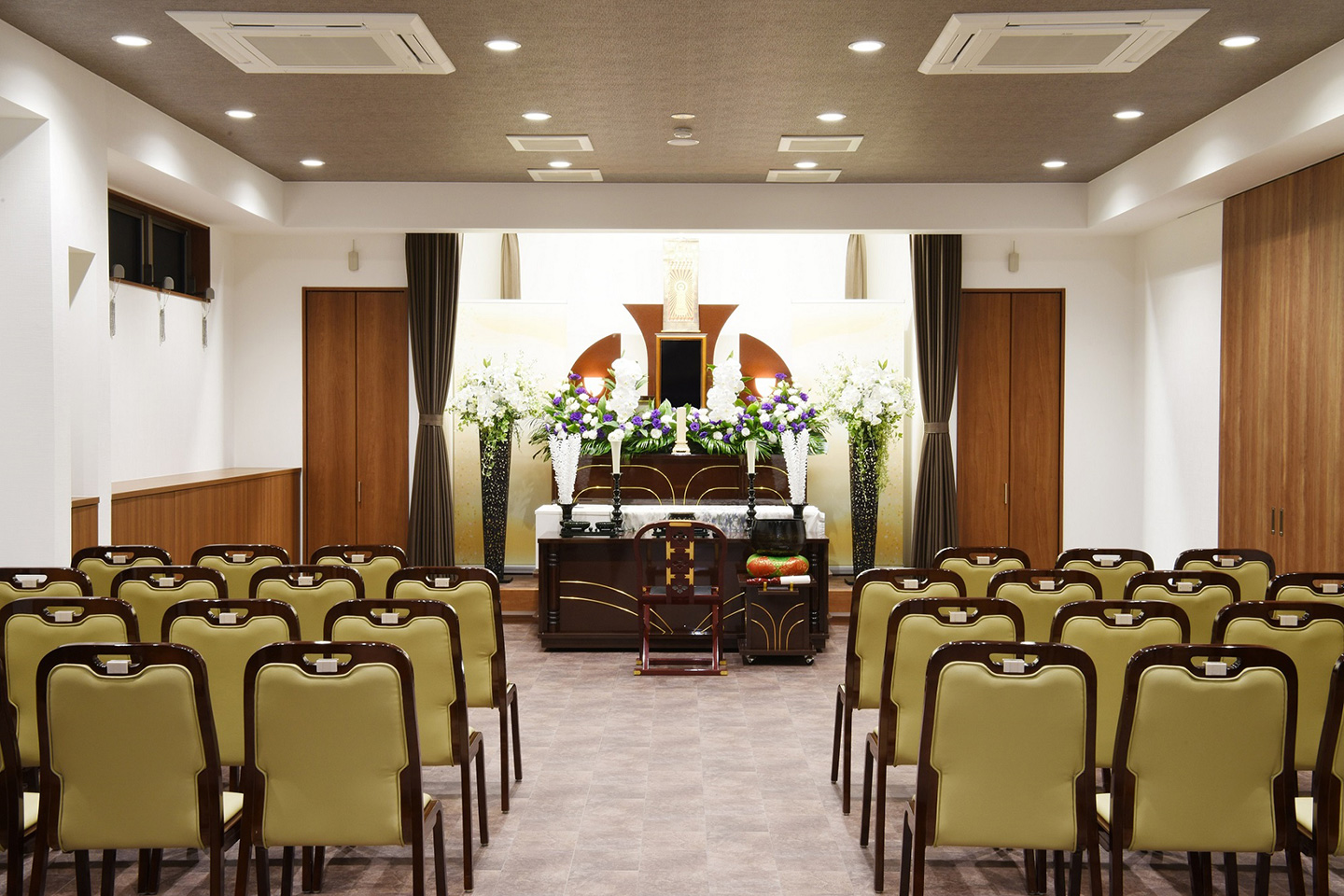 家族葬ホール“ライフ葬祭”