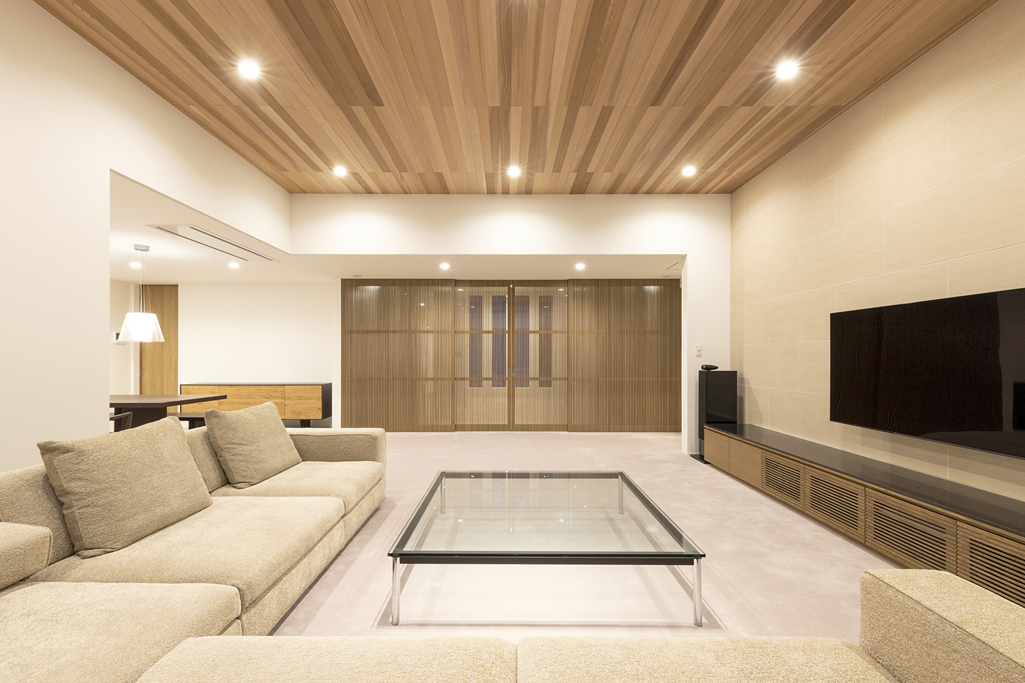 『COVENT GARDEN』：内装・インテリア