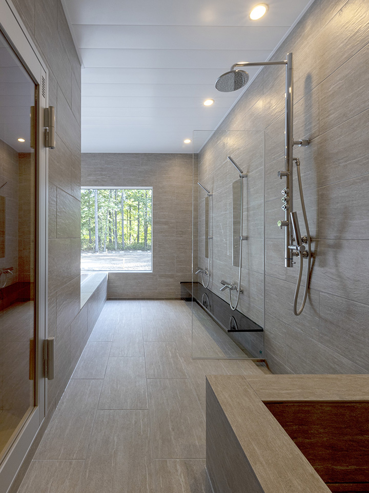 『COVENT GARDEN』：内装・インテリア