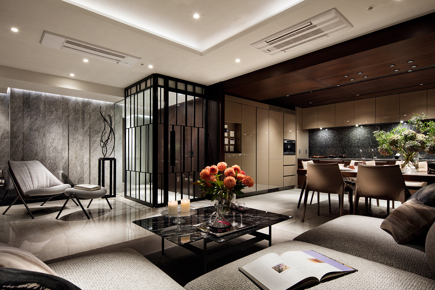 都心高層住居の庭屋一如：内装・インテリア