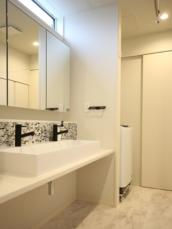 Riverside　Home：内装・インテリア