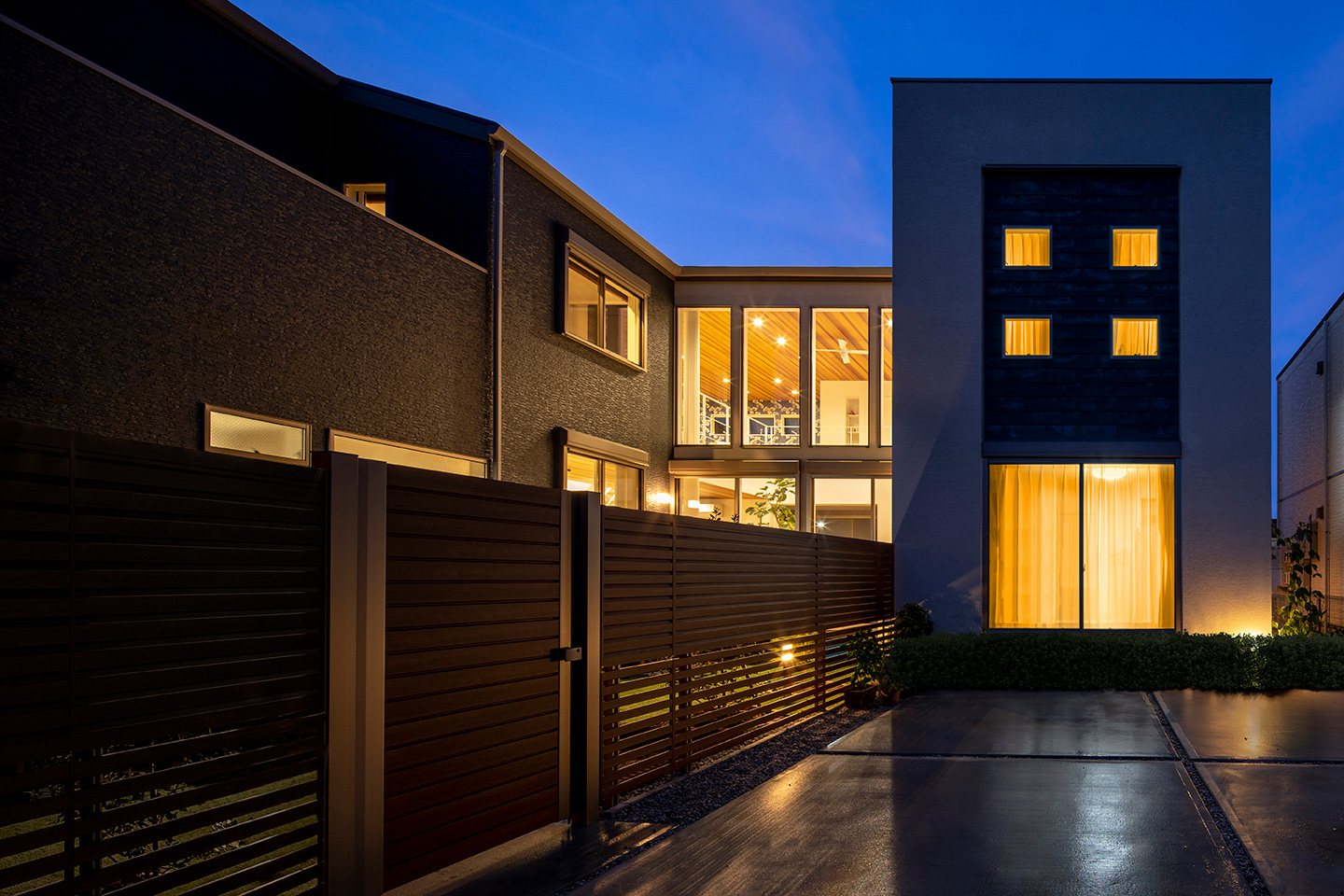 the scene Invisible place：外観