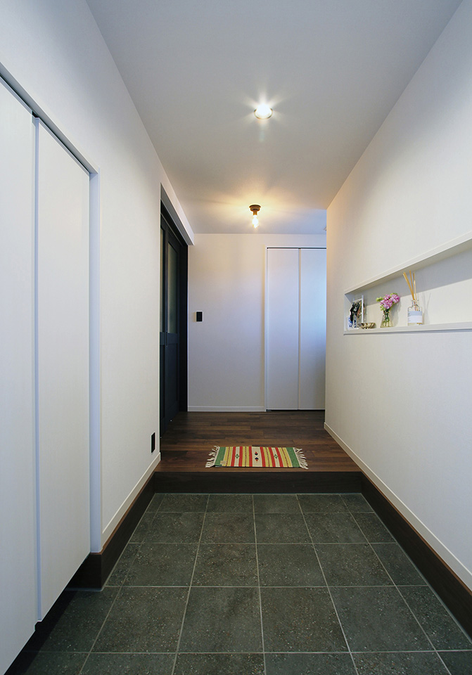 "corridor" のある家：内装・インテリア