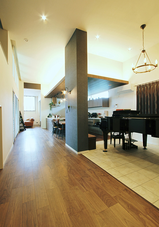 "corridor" のある家：内装・インテリア