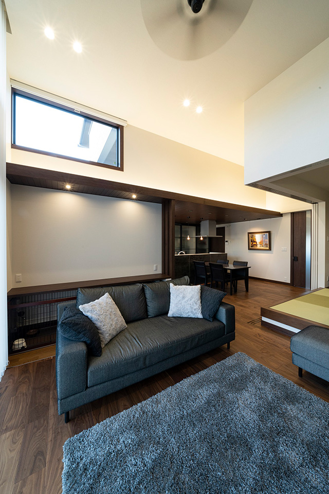 陽光の喝采：内装・インテリア