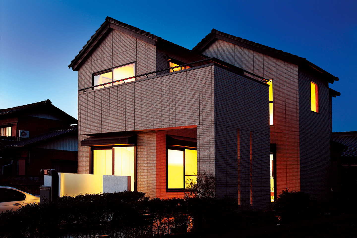 B-flat Blues：外観