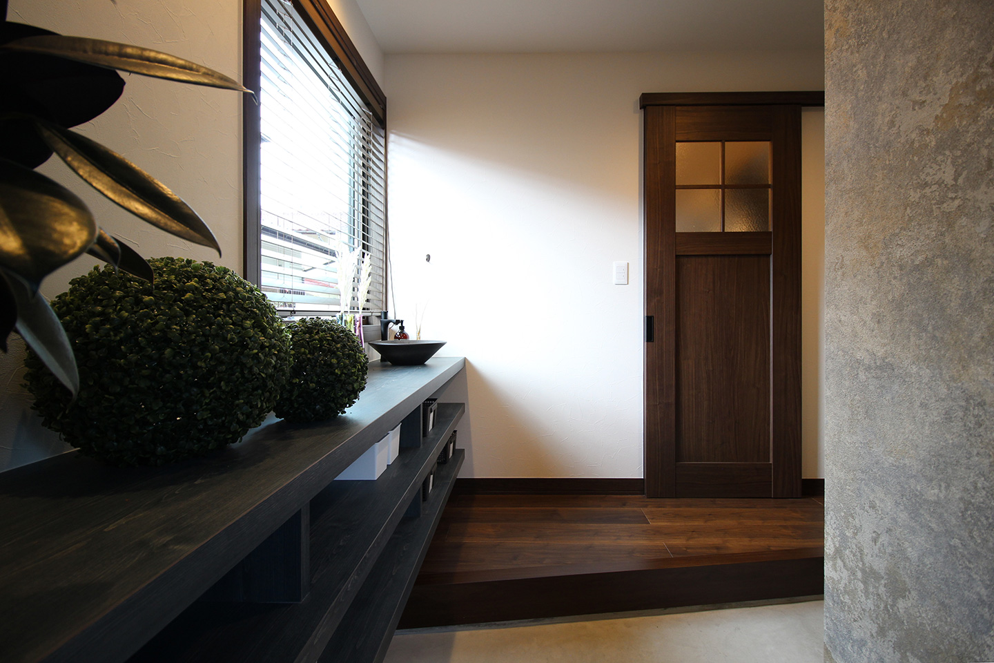 「 Commitment 」：内装・インテリア