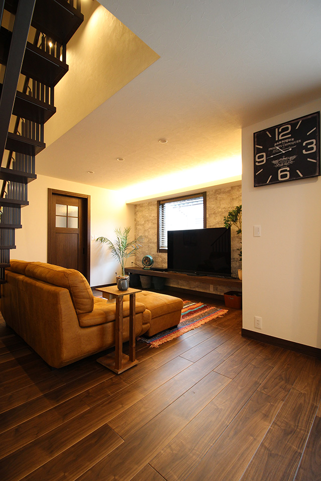 「 Commitment 」：内装・インテリア