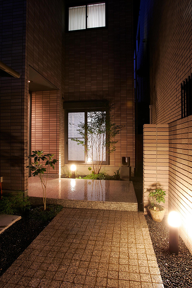 a 2.6 storied home：外観