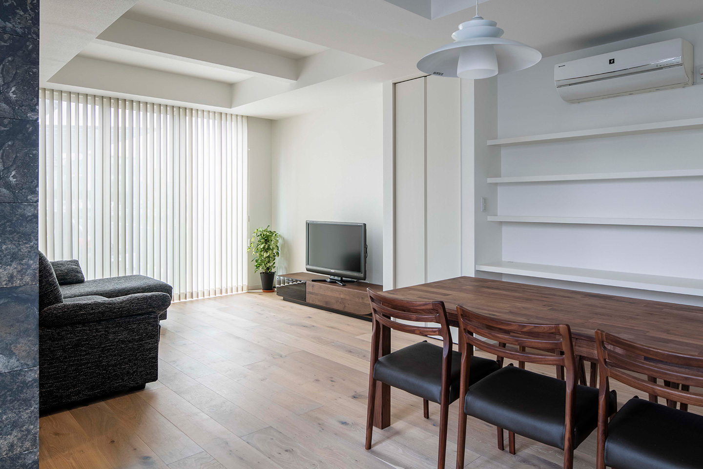 Tonnel to the sky：内装・インテリア