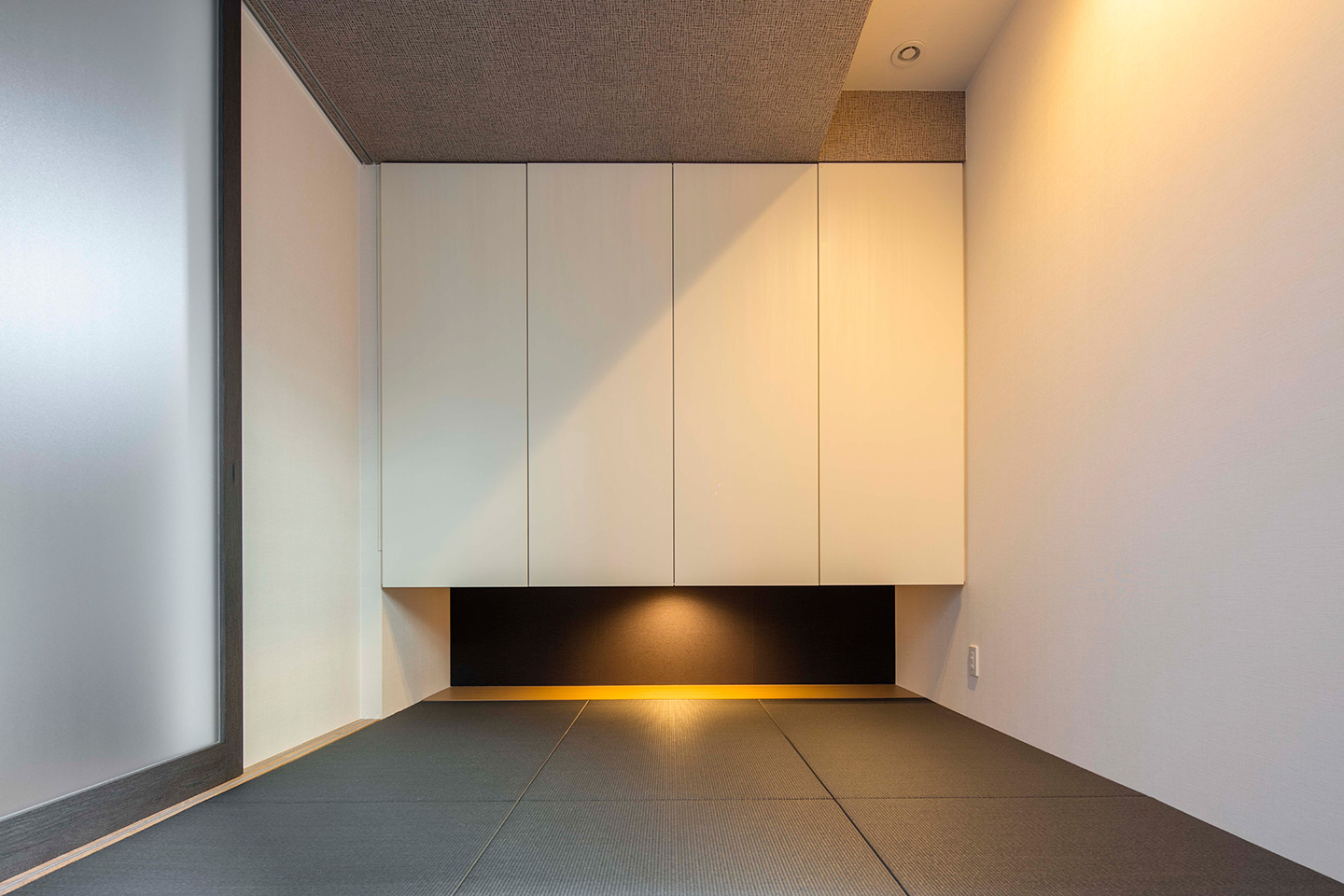 Tonnel to the sky：内装・インテリア