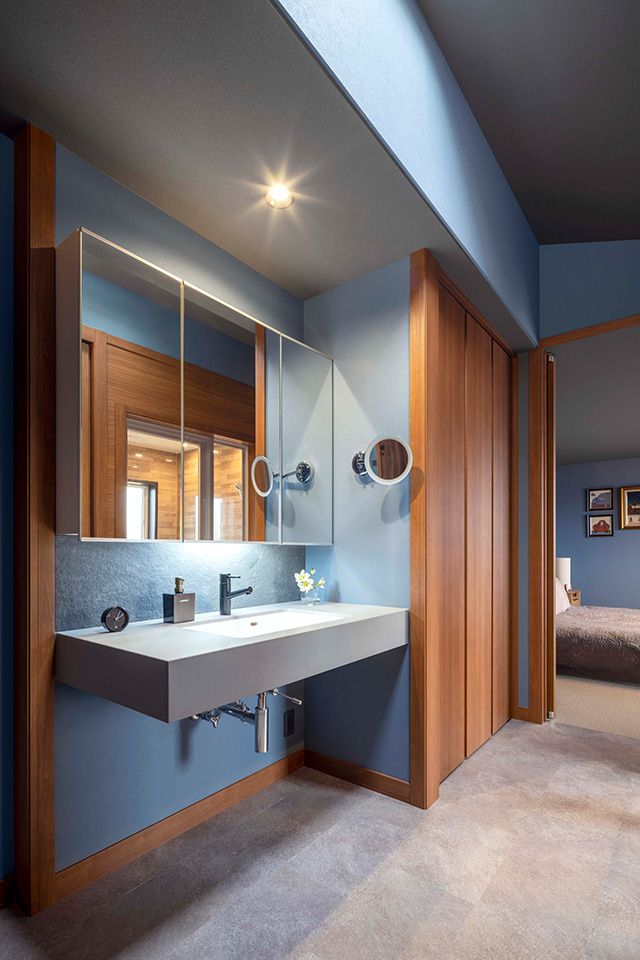 縷縷への虎口：内装・インテリア