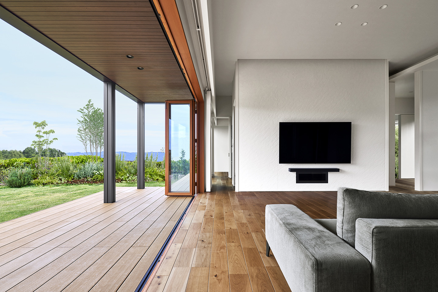 披露山の家：内装・インテリア