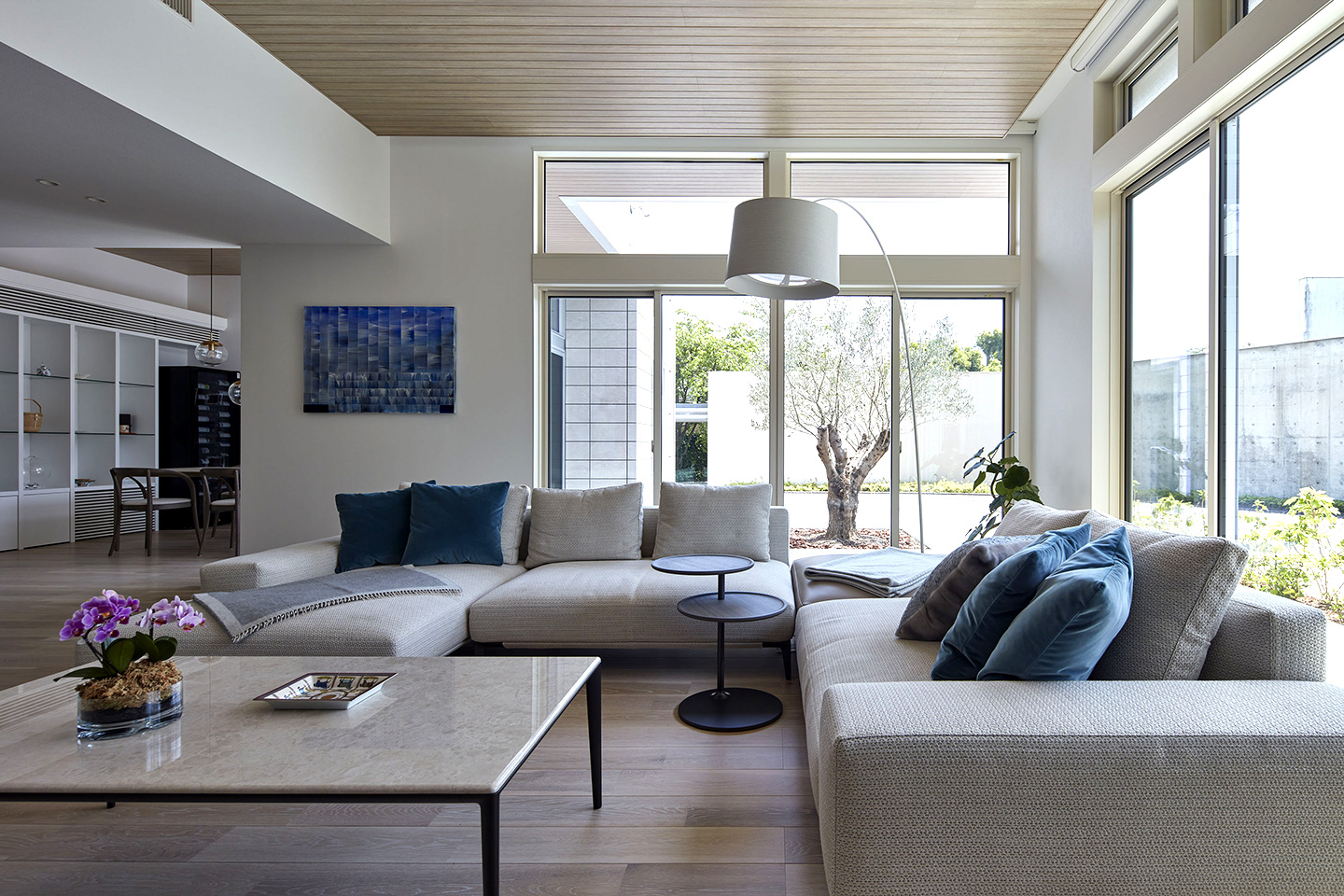 長岡京のコートハウス：内装・インテリア