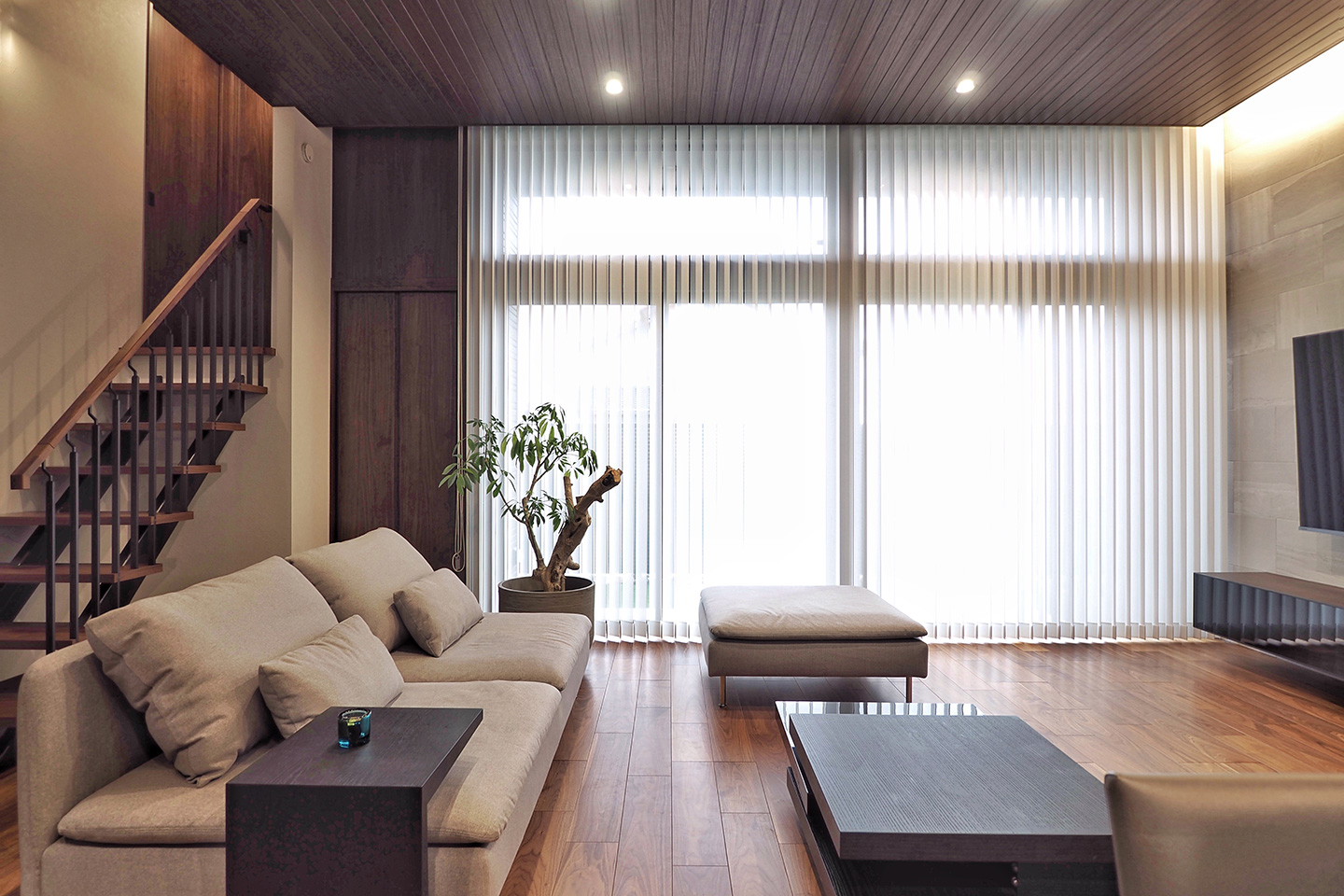 北条の箱の家：内装・インテリア