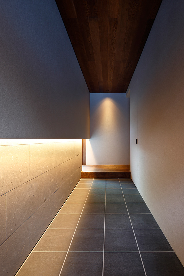 EMBERS：内装・インテリア