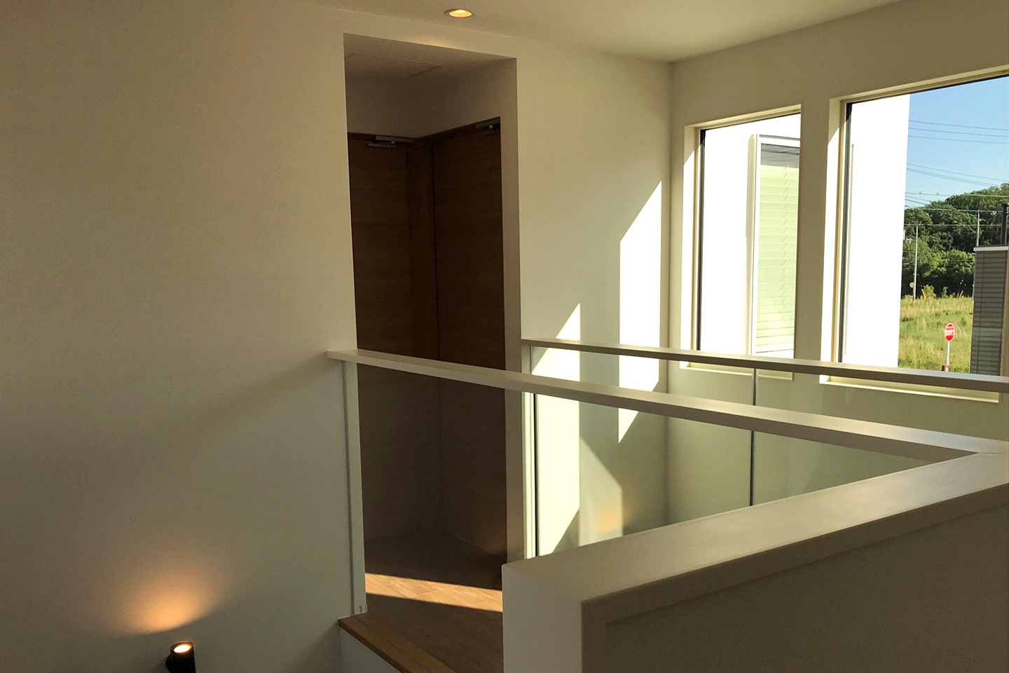 空中廊下のある家：内装・インテリア