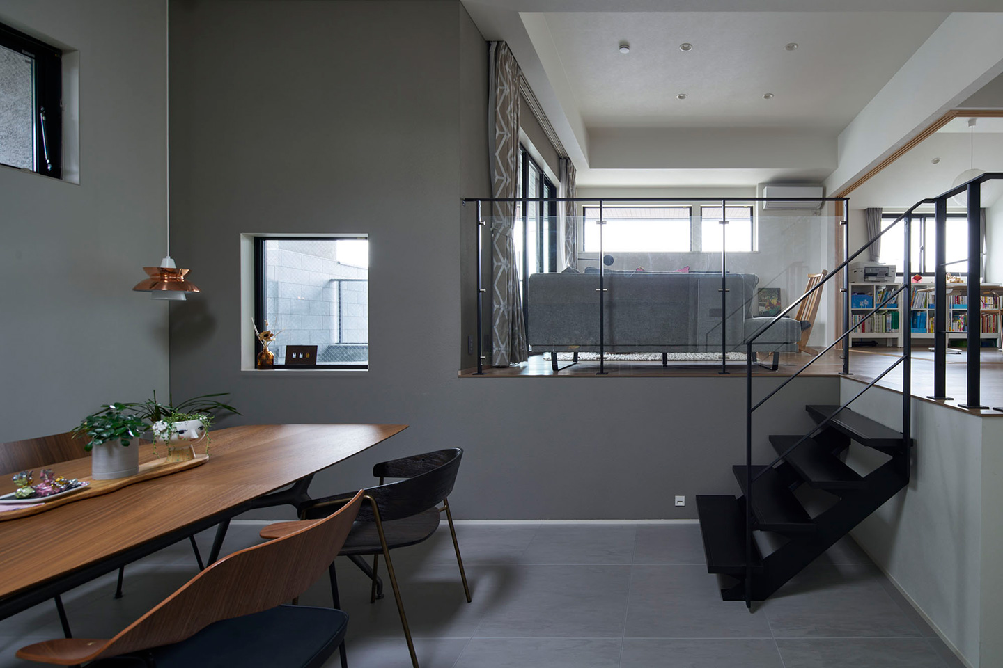 丘陵のMoistModern：内装・インテリア