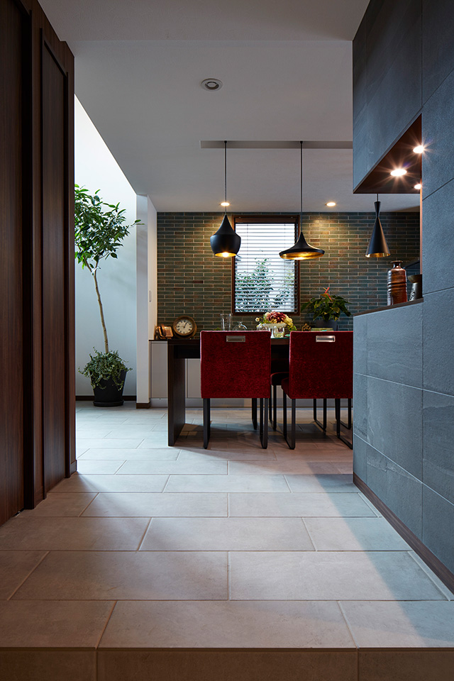 丘の上のリゾート：内装・インテリア