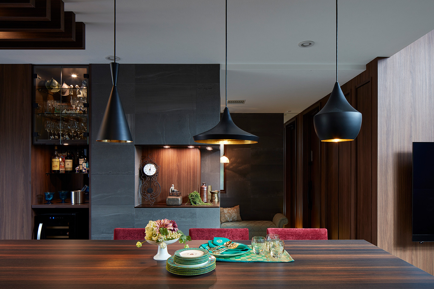 丘の上のリゾート：内装・インテリア