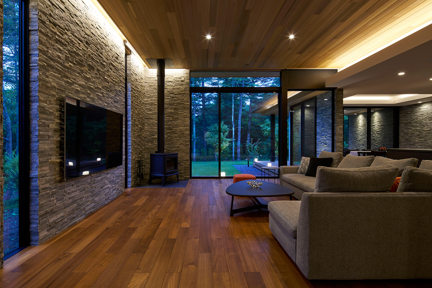 Villa In Forest 22：内装・インテリア