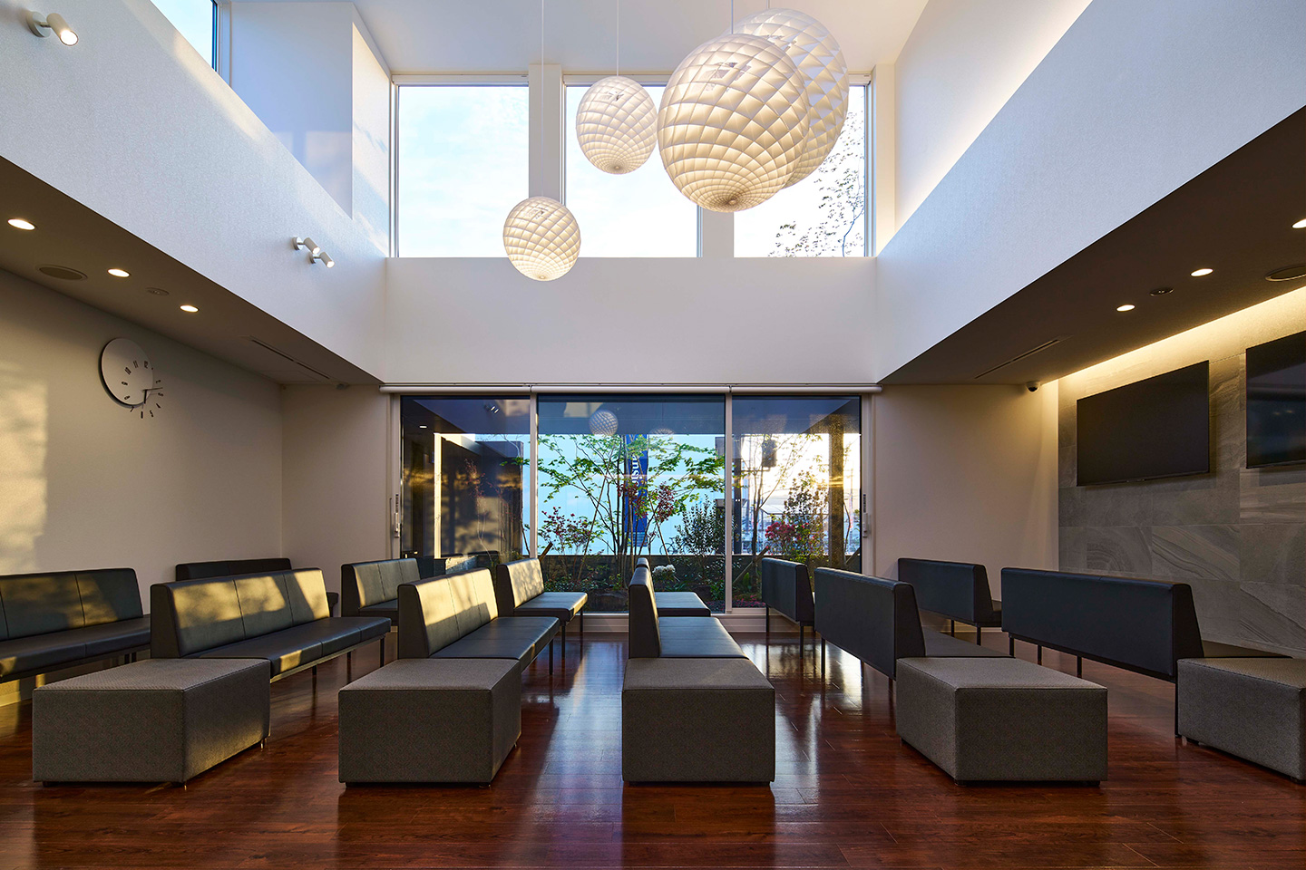 Horyuji SAKURA eye clinic：内装・インテリア