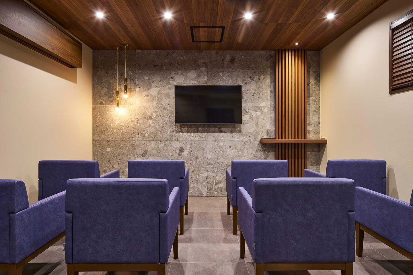 Horyuji SAKURA eye clinic：内装・インテリア