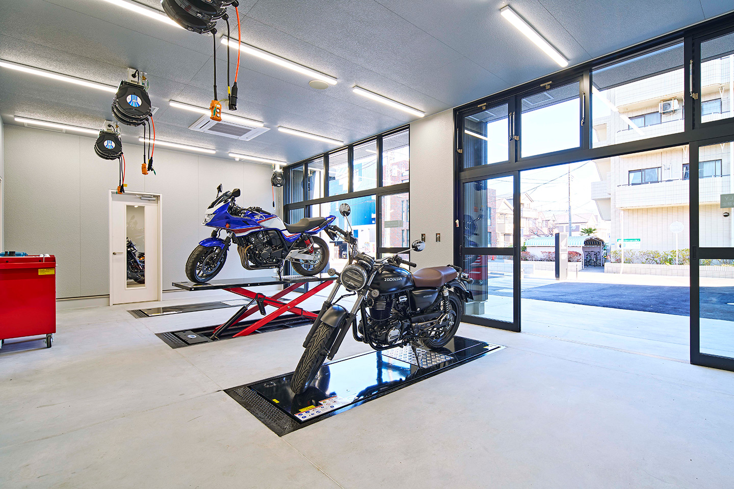 Crafting Dreams In Wood：内装・インテリア