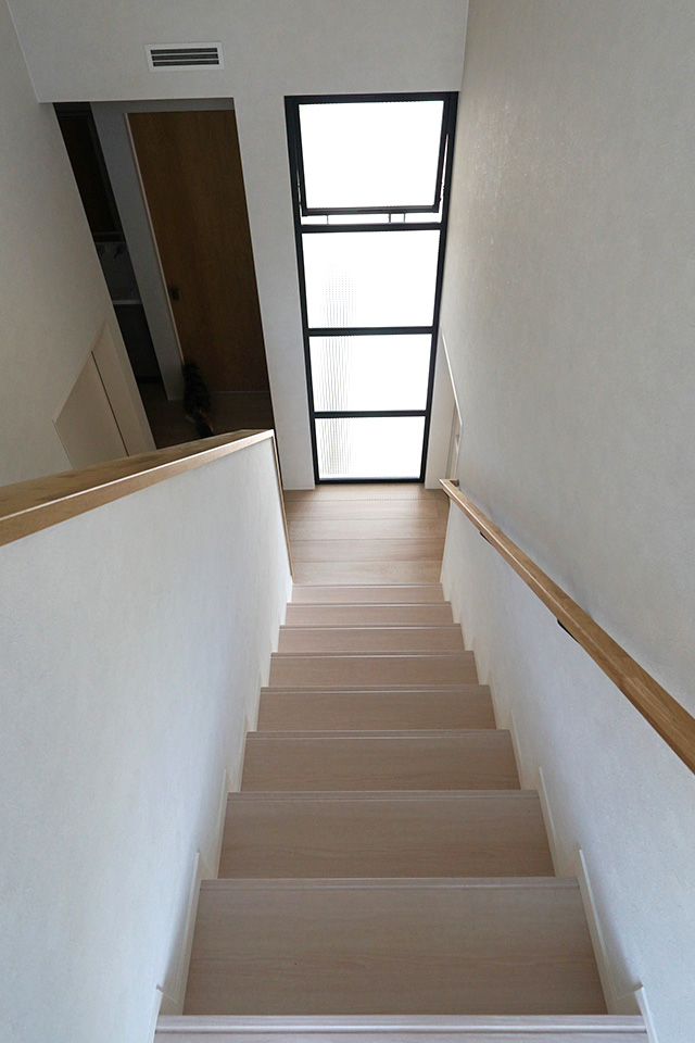 TOMONI-Class：内装・インテリア