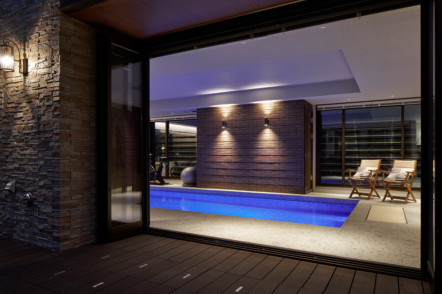 Resort in the Forest：内装・インテリア