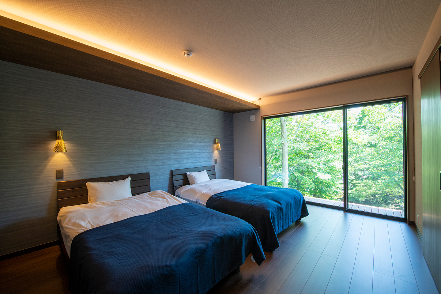 「那須ハイランドリゾート」 自然に囲まれたリゾートハウス：内装・インテリア