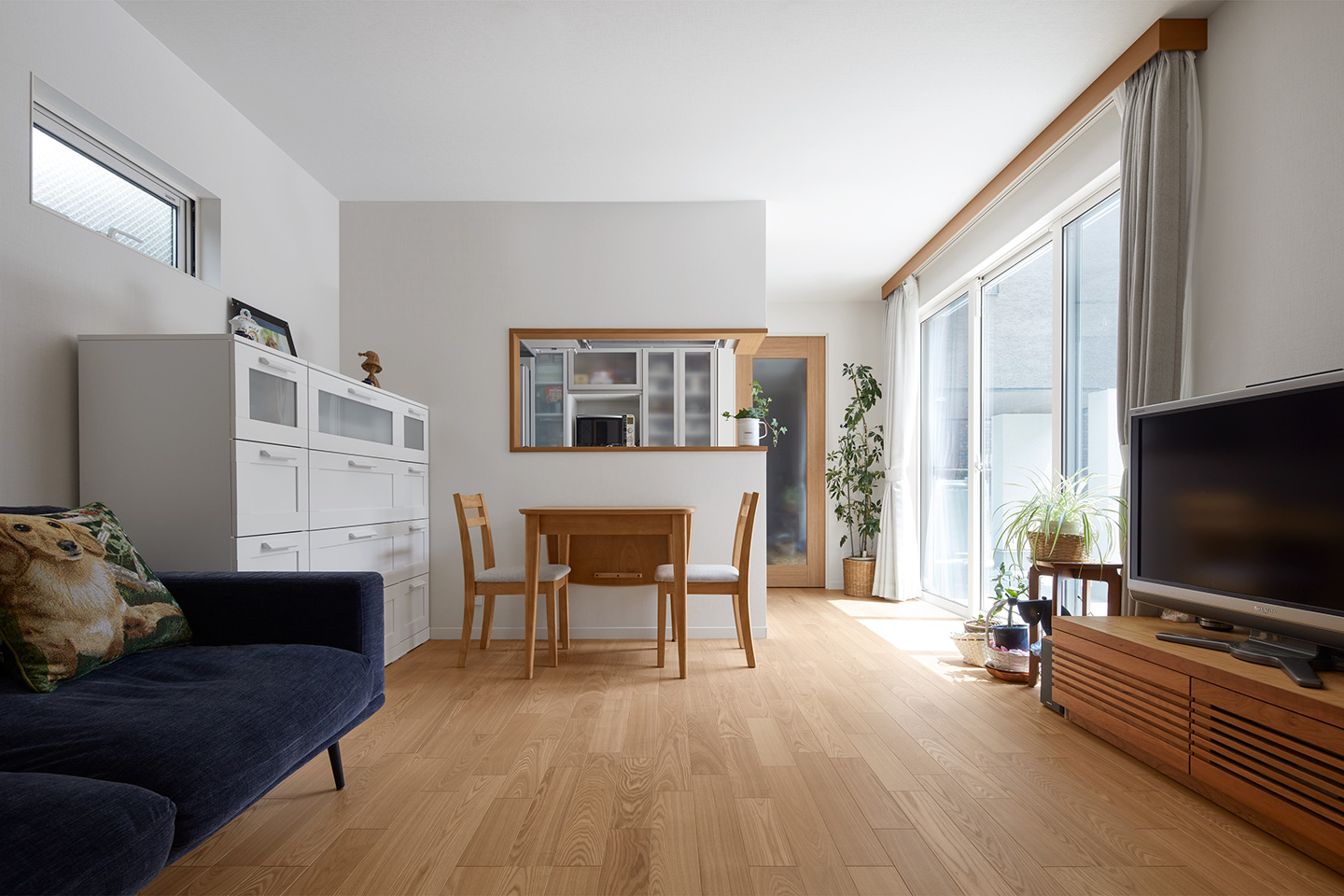 お茶室とDELTA：内装・インテリア