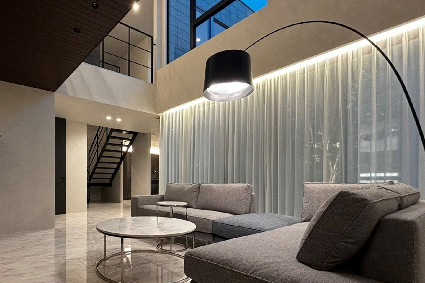 Court ＆ Core：内装・インテリア