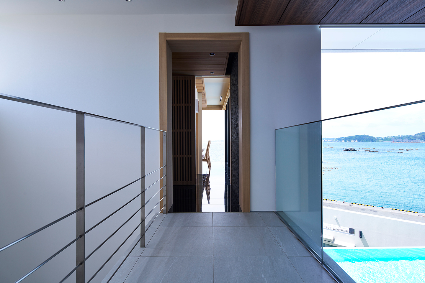 海と生きる家：内装・インテリア