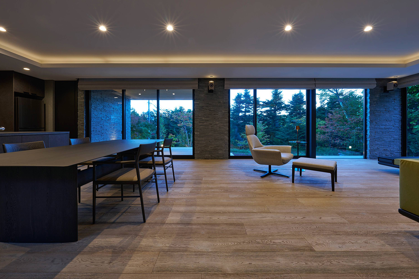 Villa In Forest 24：内装・インテリア