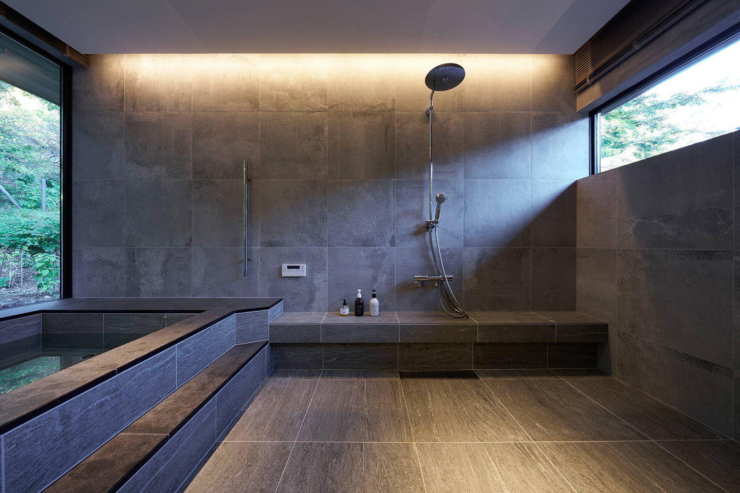 Villa In Forest 24：内装・インテリア