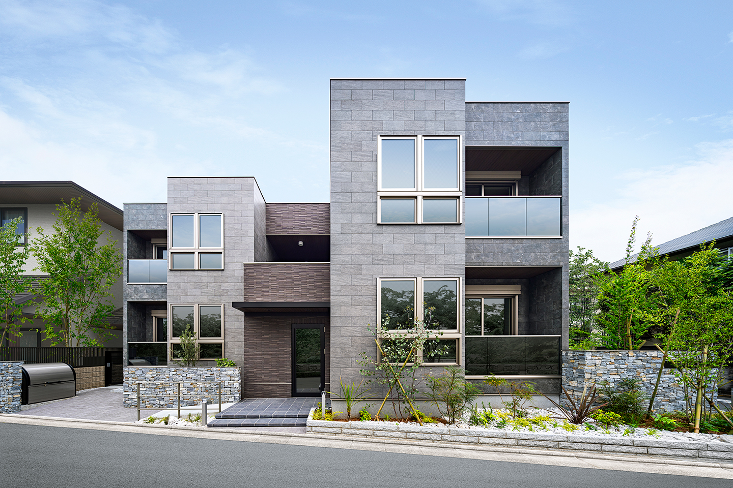 CONVEX COMPLEX：外観