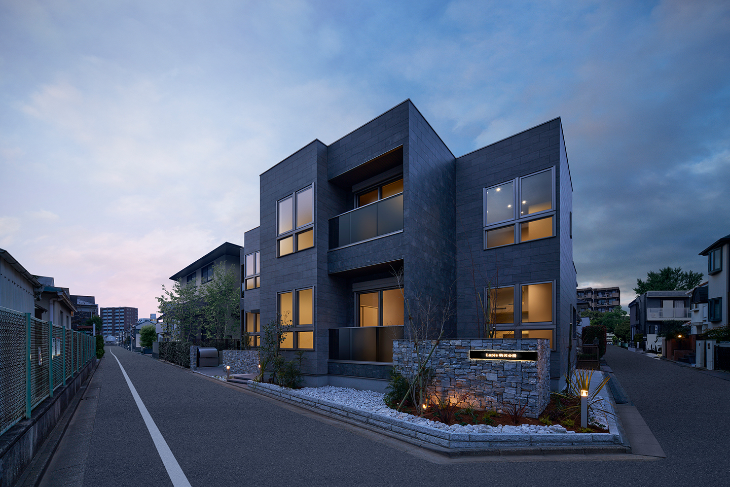 CONVEX COMPLEX：外観